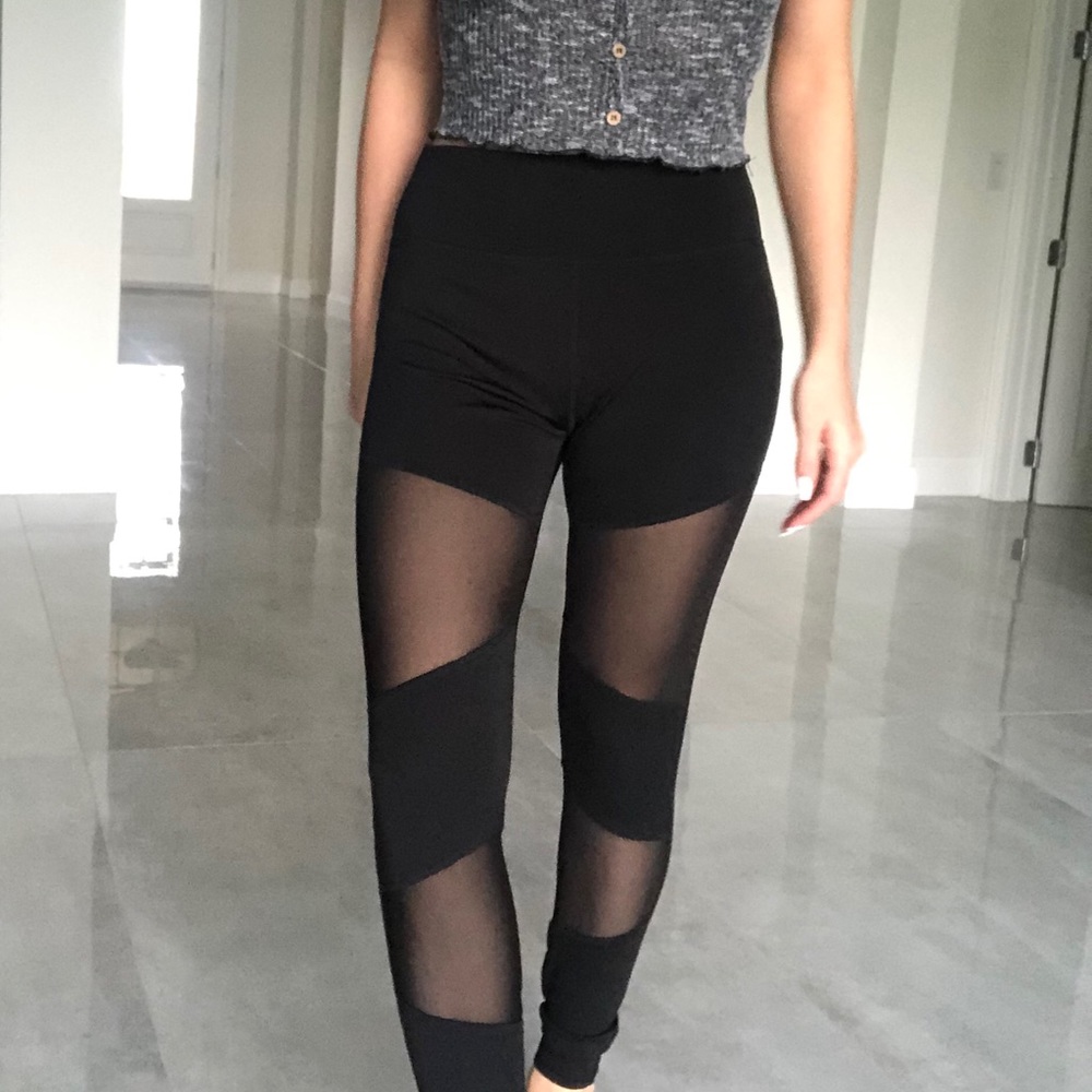 Mesh leggings